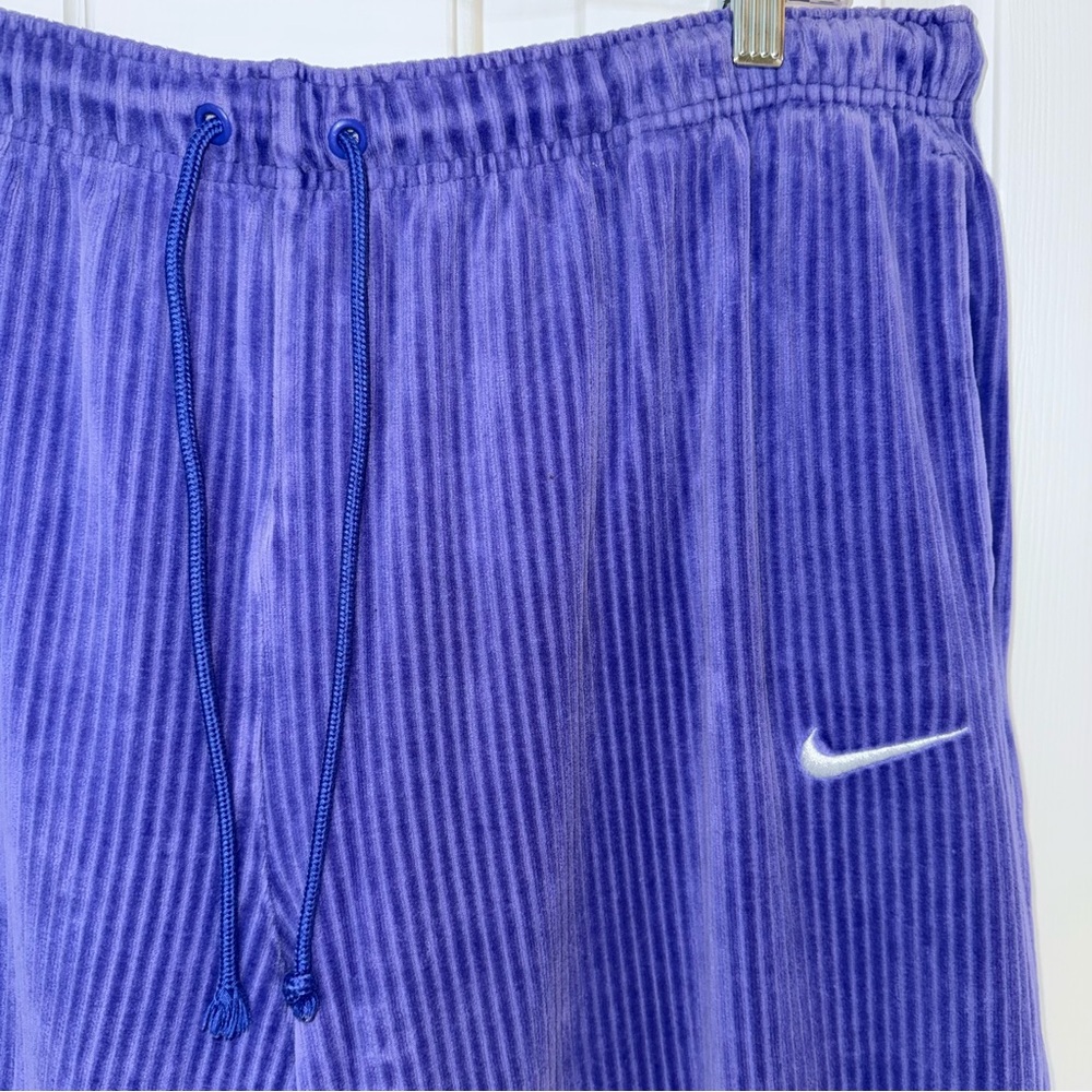 Nike Ribbed Velour High Rise Wide Leg Pants - Picture 11 of 12